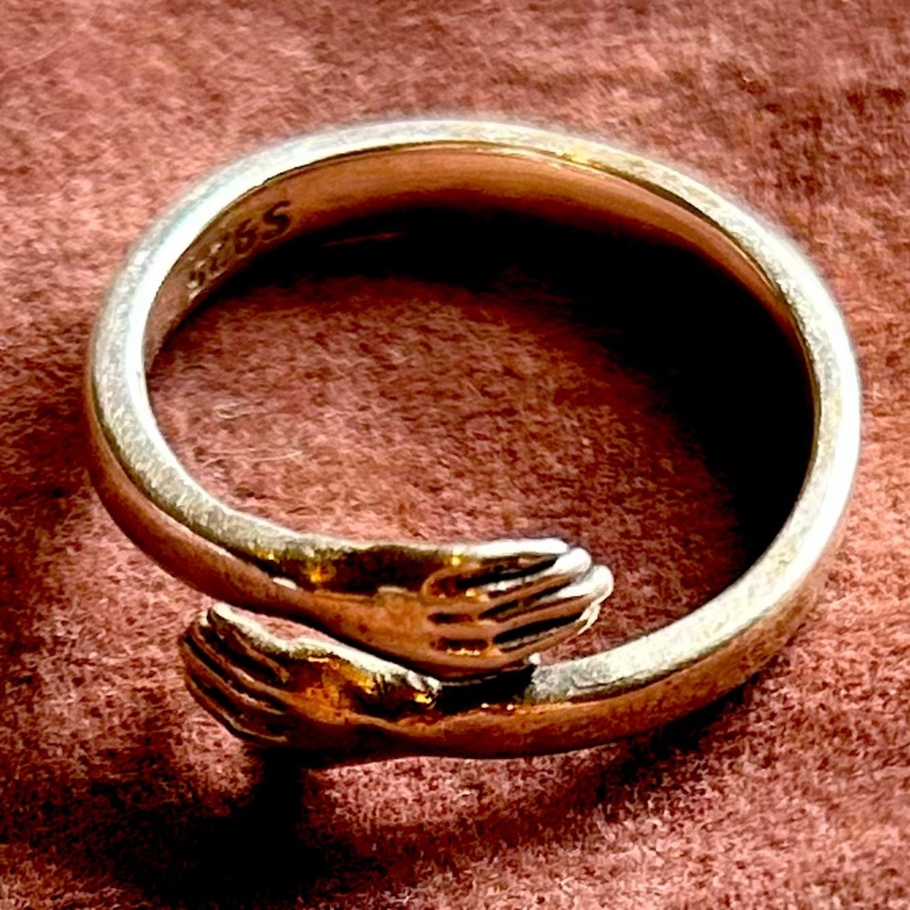 Hug Ring (S925)